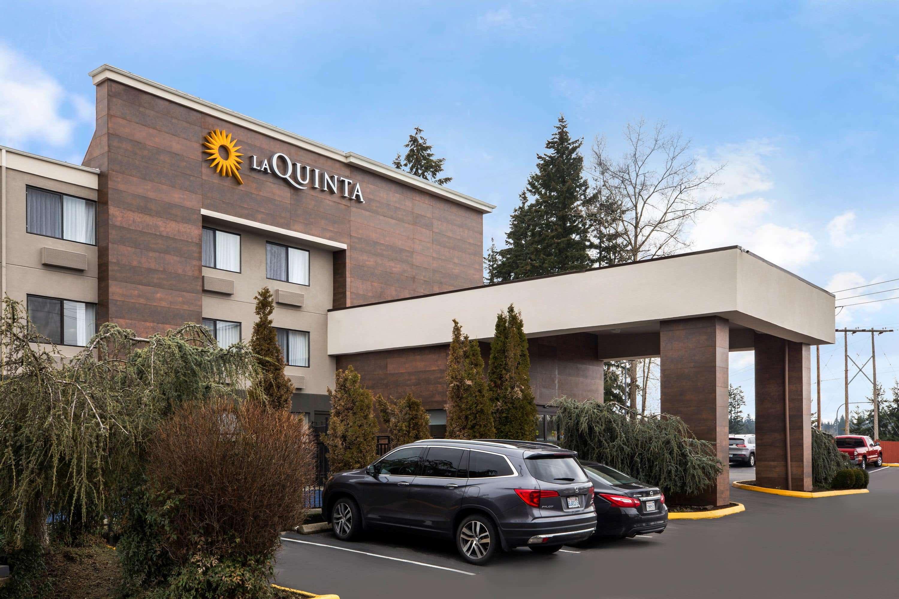 La Quinta Inn By Wyndham Everett Extérieur photo