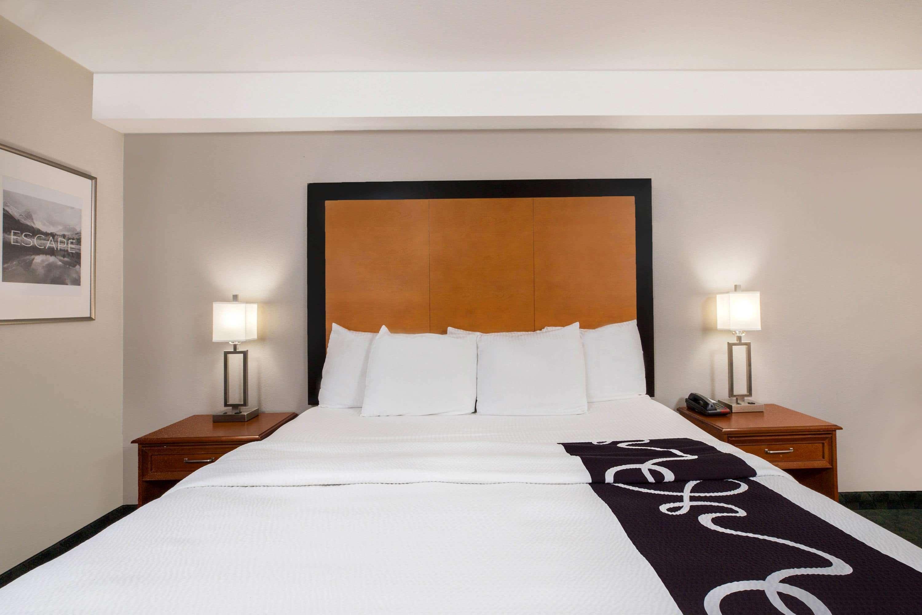 La Quinta Inn By Wyndham Everett Extérieur photo