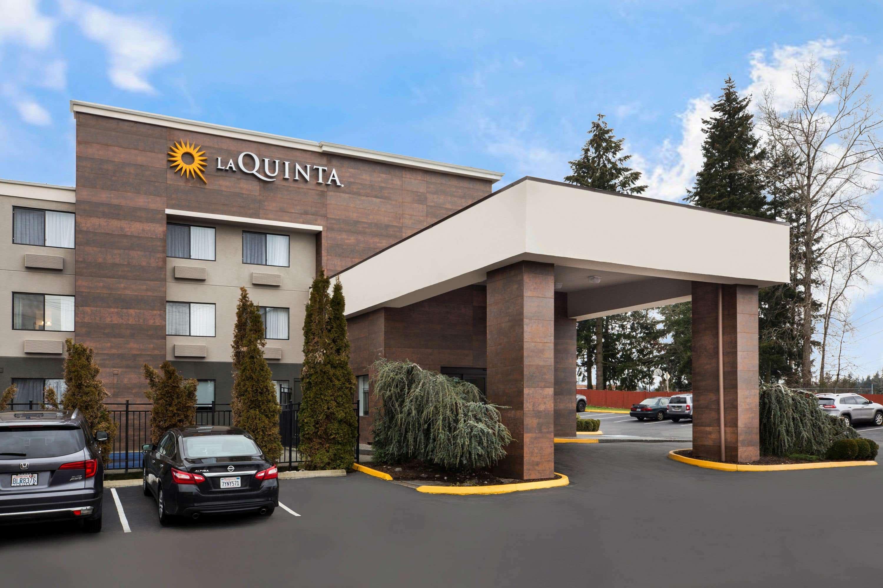 La Quinta Inn By Wyndham Everett Extérieur photo
