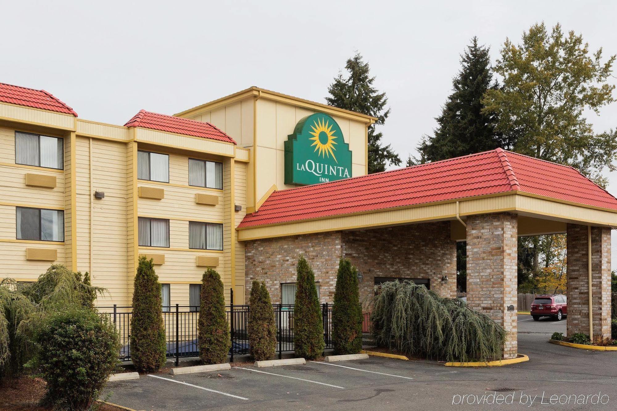 La Quinta Inn By Wyndham Everett Extérieur photo