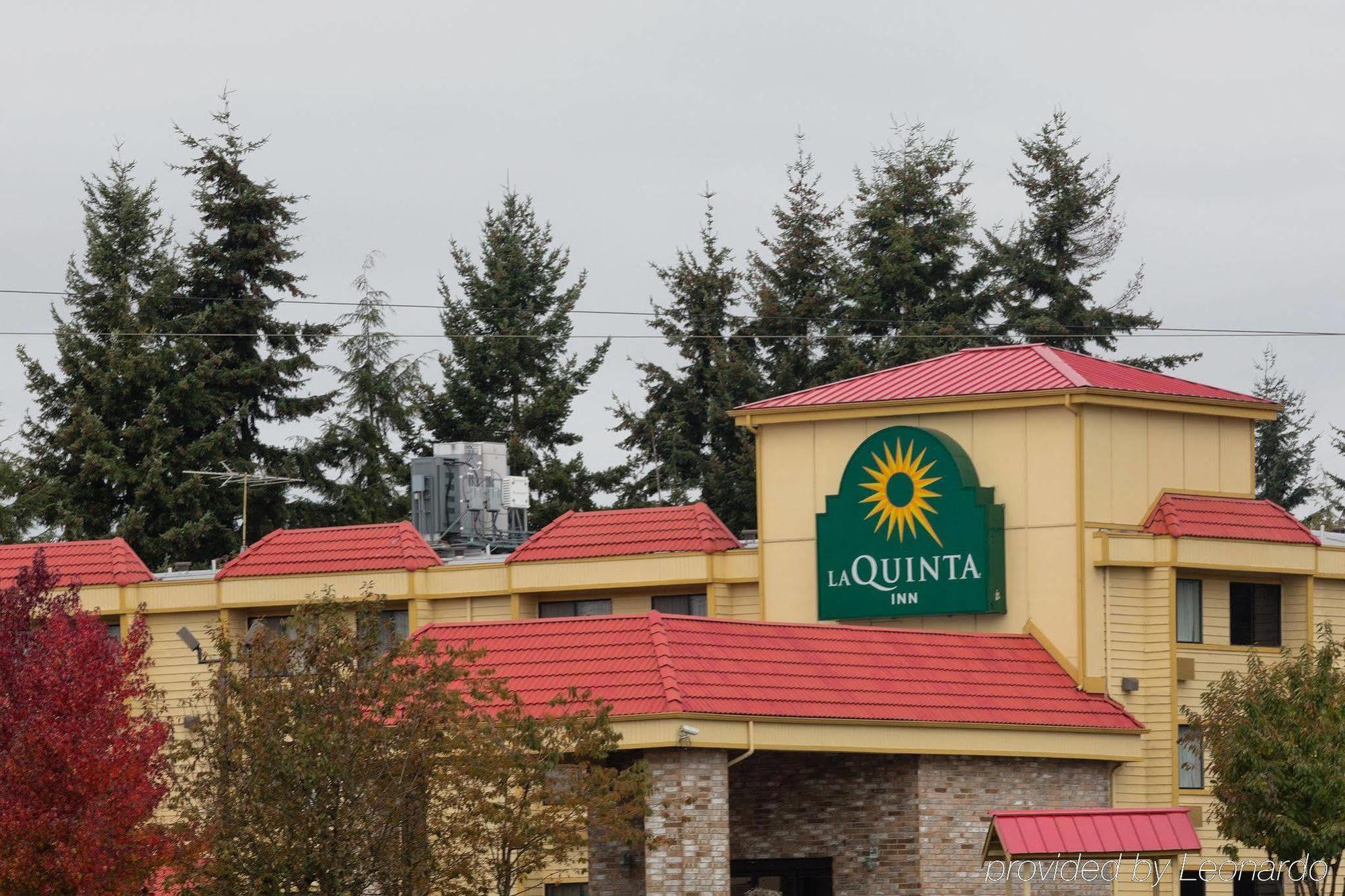 La Quinta Inn By Wyndham Everett Extérieur photo