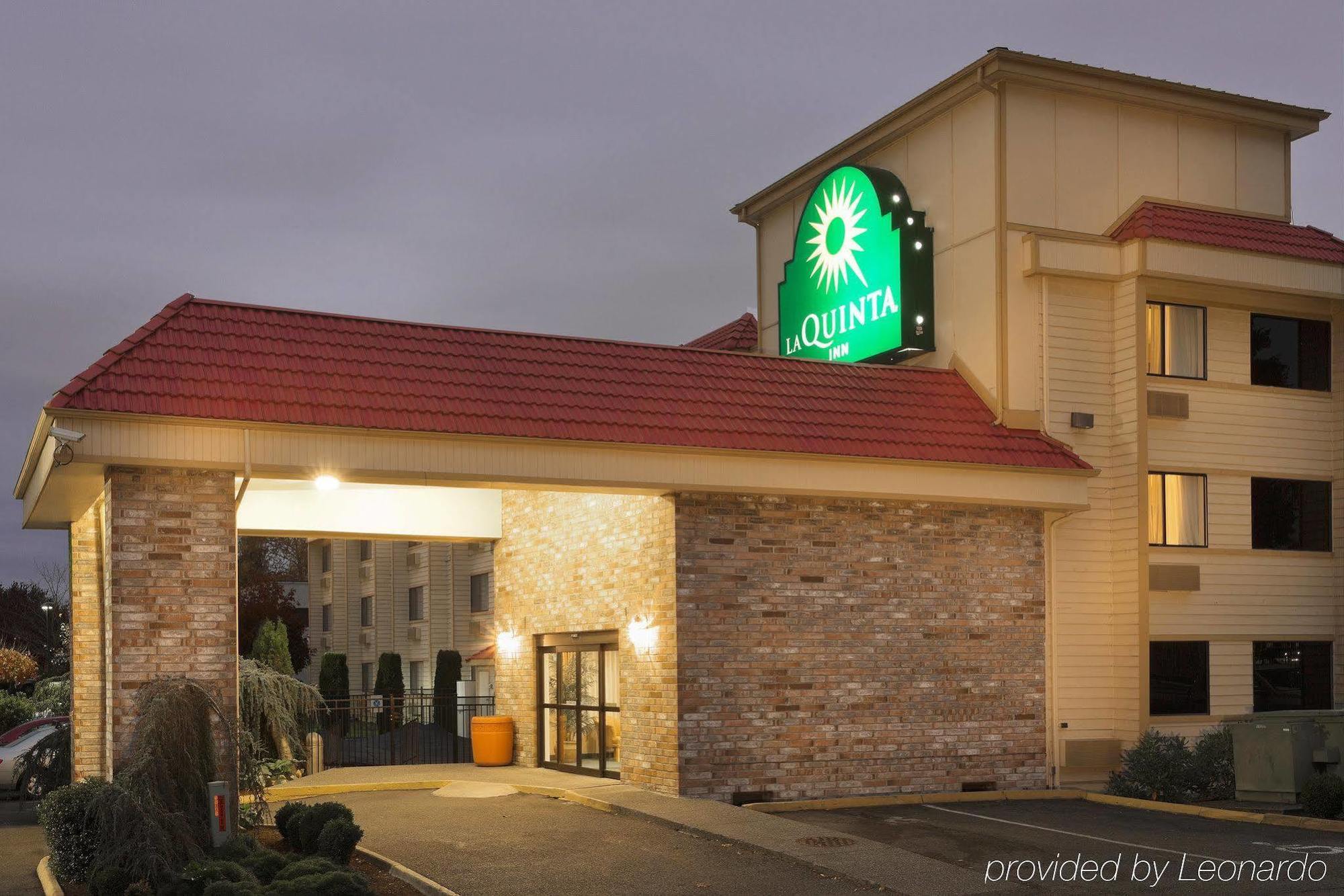La Quinta Inn By Wyndham Everett Extérieur photo