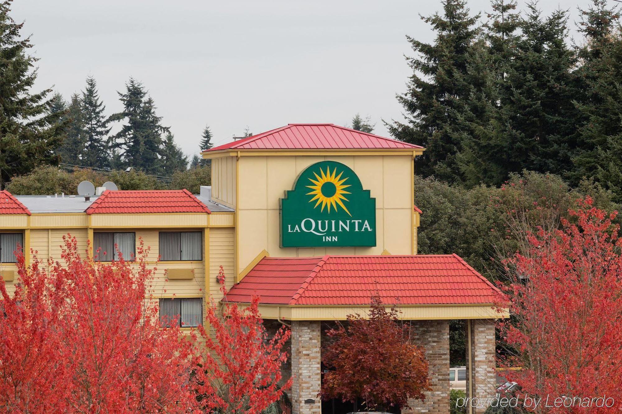 La Quinta Inn By Wyndham Everett Extérieur photo